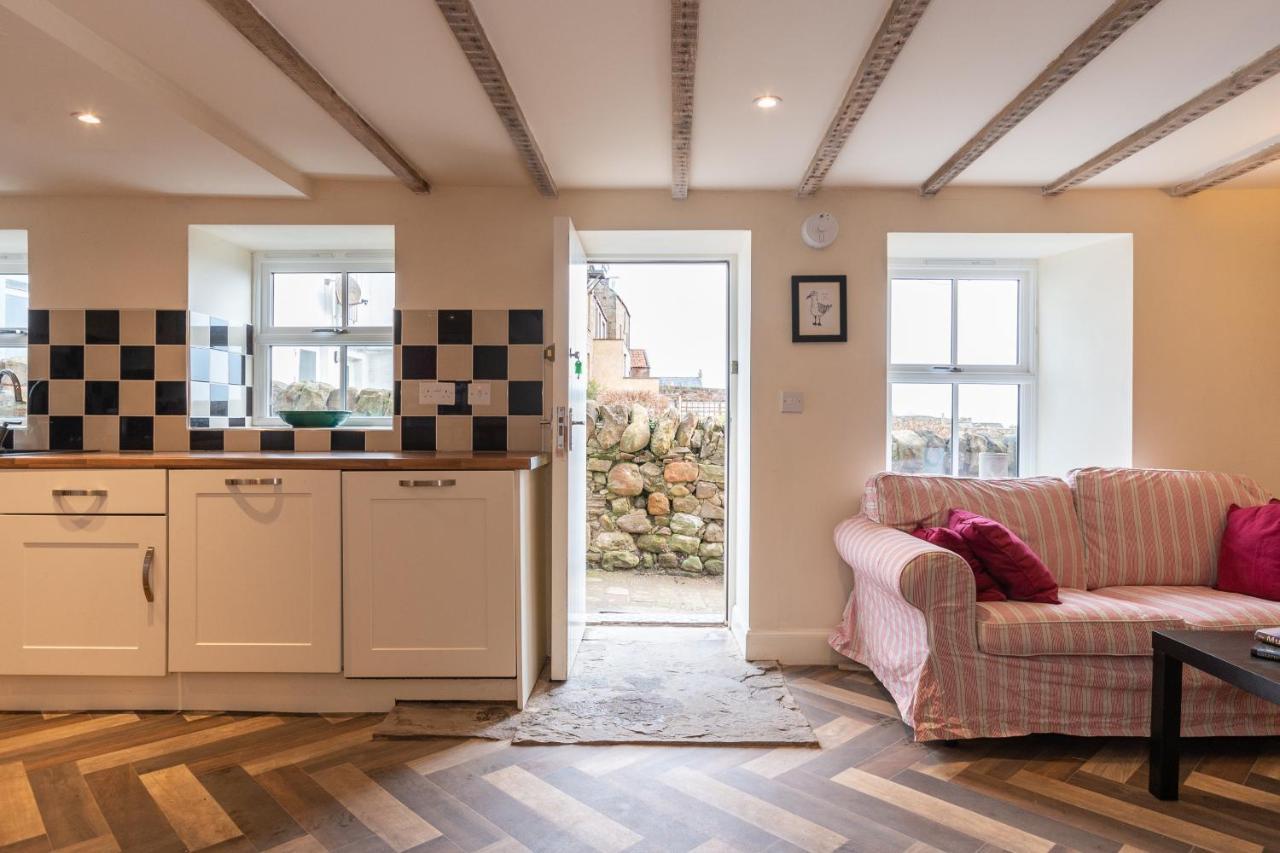 Cosy Cottage Next To The Shoreline In Cellardyke Anstruther Eksteriør bilde